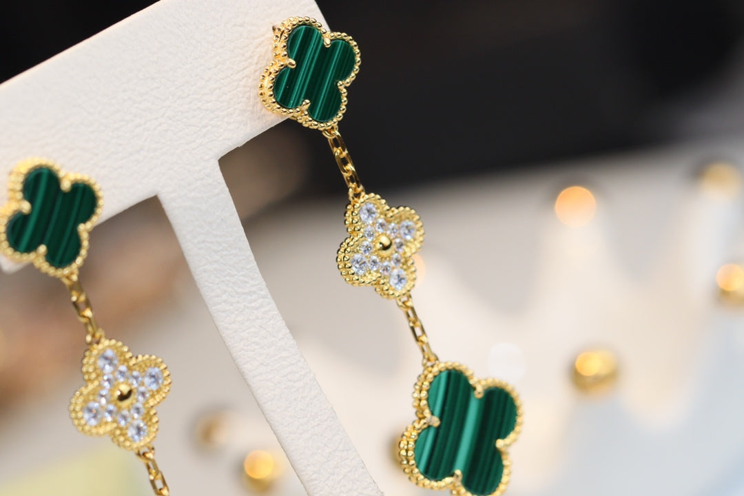 [Echo ]CLOVER EARRINGS GOLD MALACHITE DIAMOND 3 MOTIF