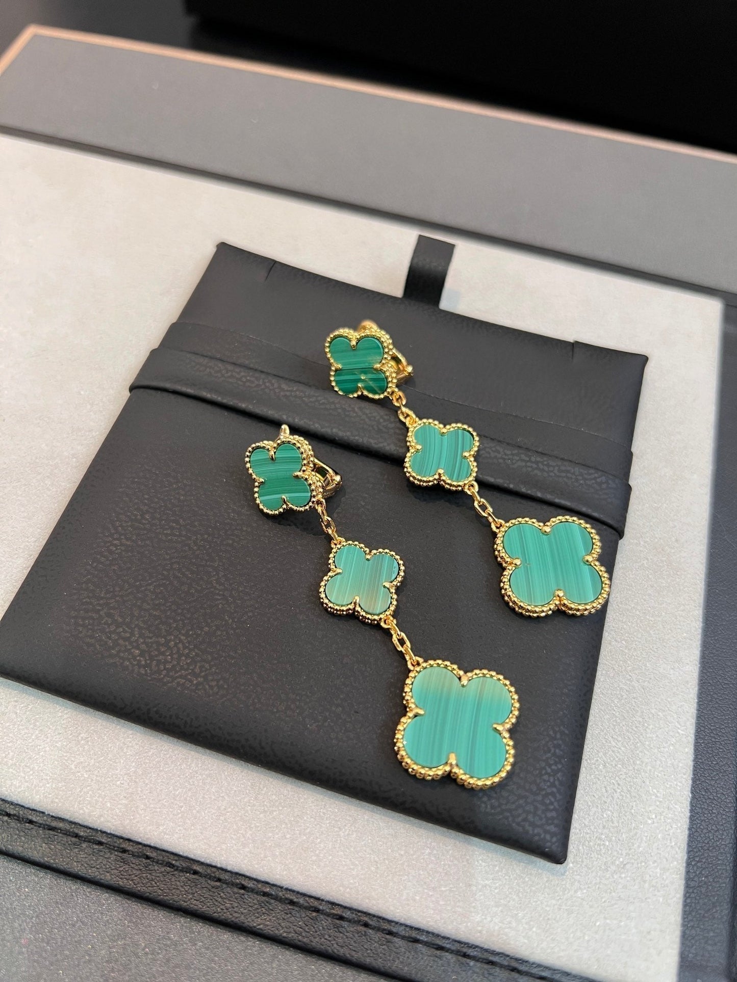 [Echo ]CLOVER MALACHITE 3 MOTIFS GOLD