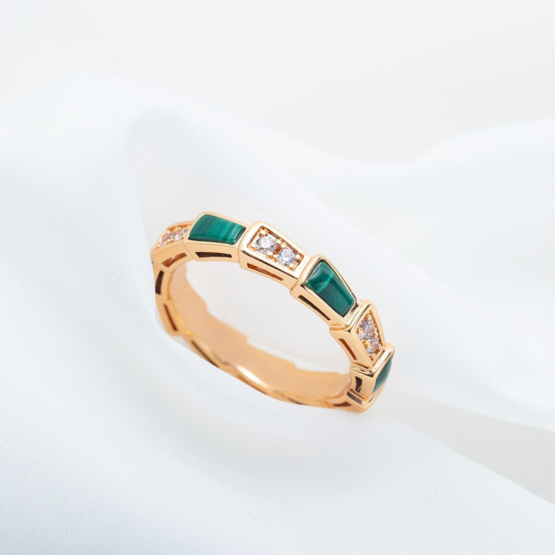[Echo ]SERPENTI RING PINK GOLD MALACHITE DIAMOND 3MM