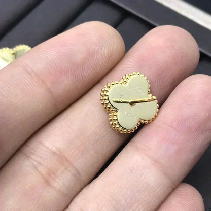 [Echo ]CLOVER MINI 9.5MM LASER EARRINGS