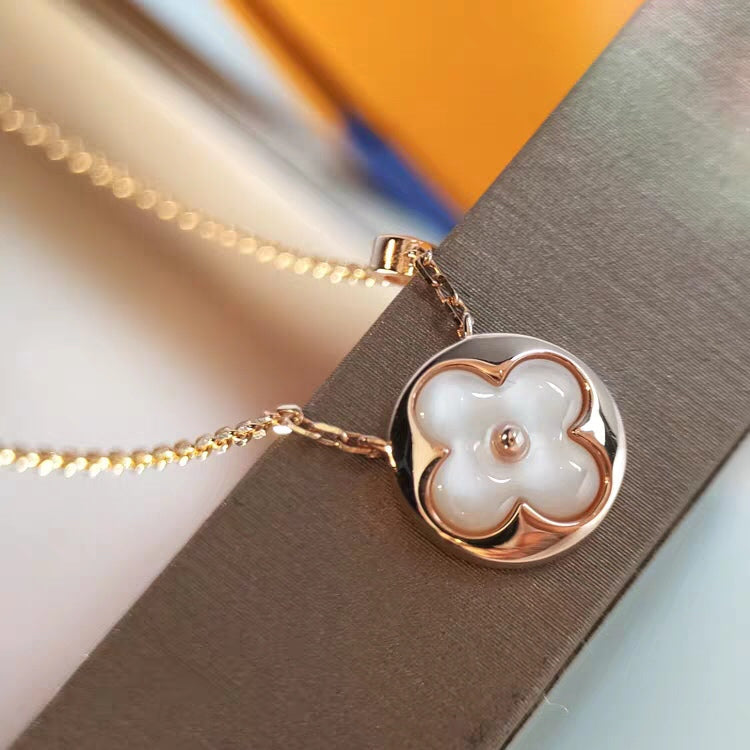 [Echo ]SUN MOP GOLD 1 DIAMOND NECKLACE