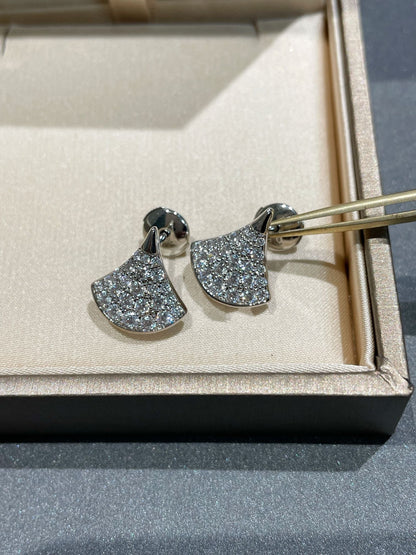 [Echo ]DREAM STUD EARRINGS DIAMOND