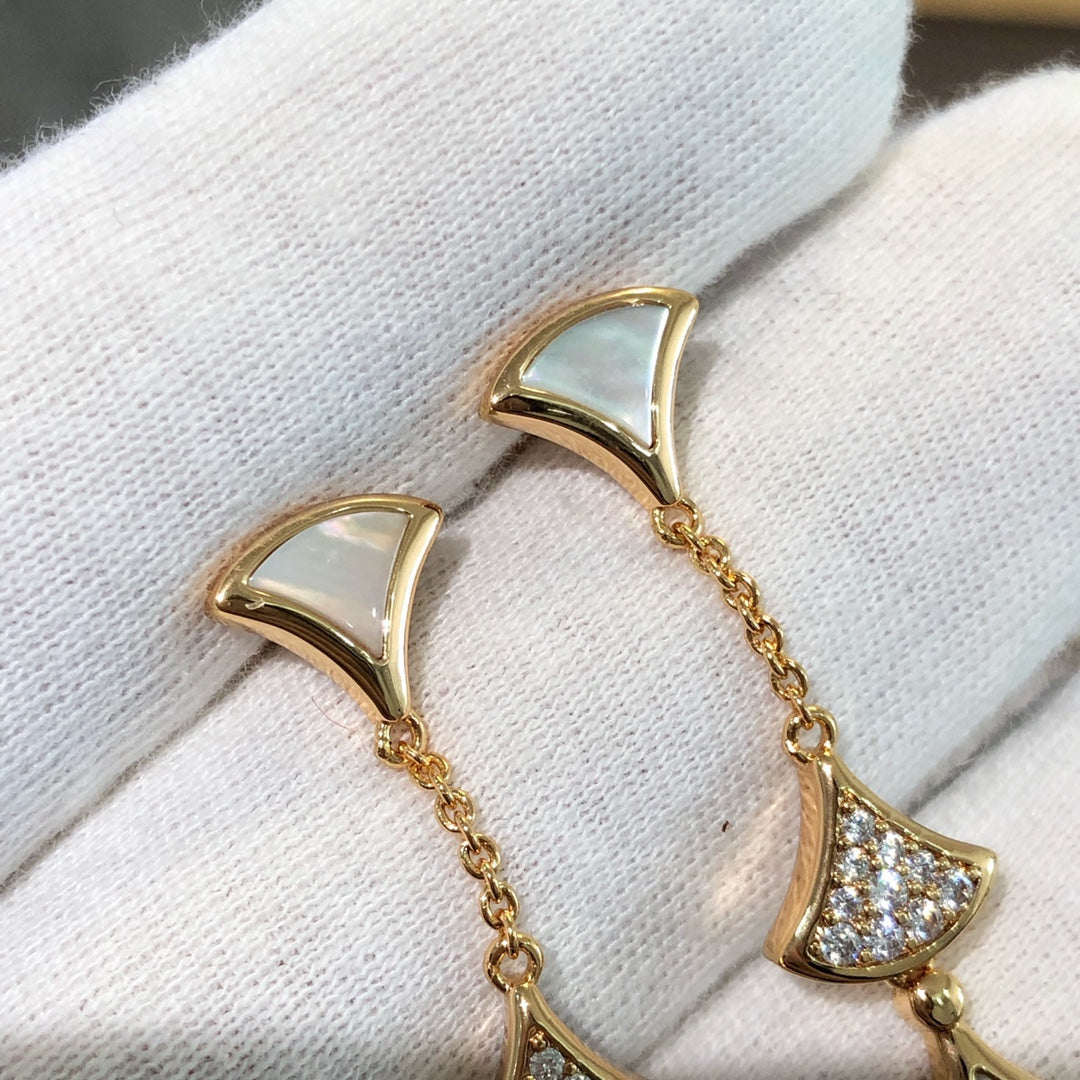 [Echo ]DREAM EARRINGS 3 MOTIFS DIAMOND MOP PINK GOLD