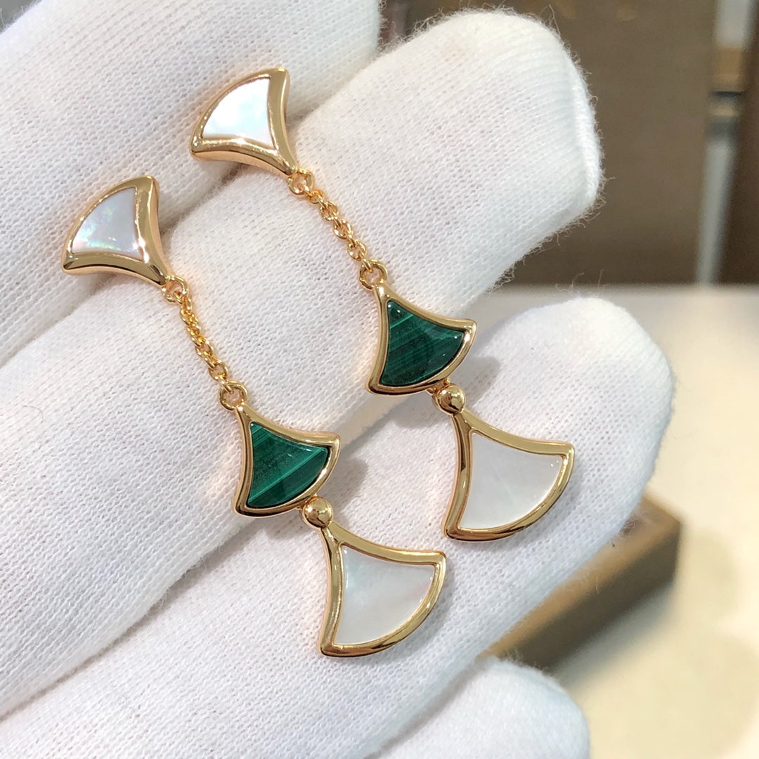 [Echo ]DREAM EARRINGS 3 MOTIFS MALACHITE MOP PINK GOLD