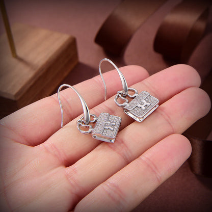 [Echo ]KELLY DIAMOND EARRINGS