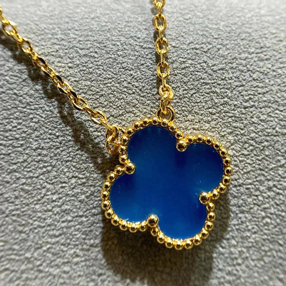 [Echo ]CLOVER 15MM BLUE AGATE NECKLACE