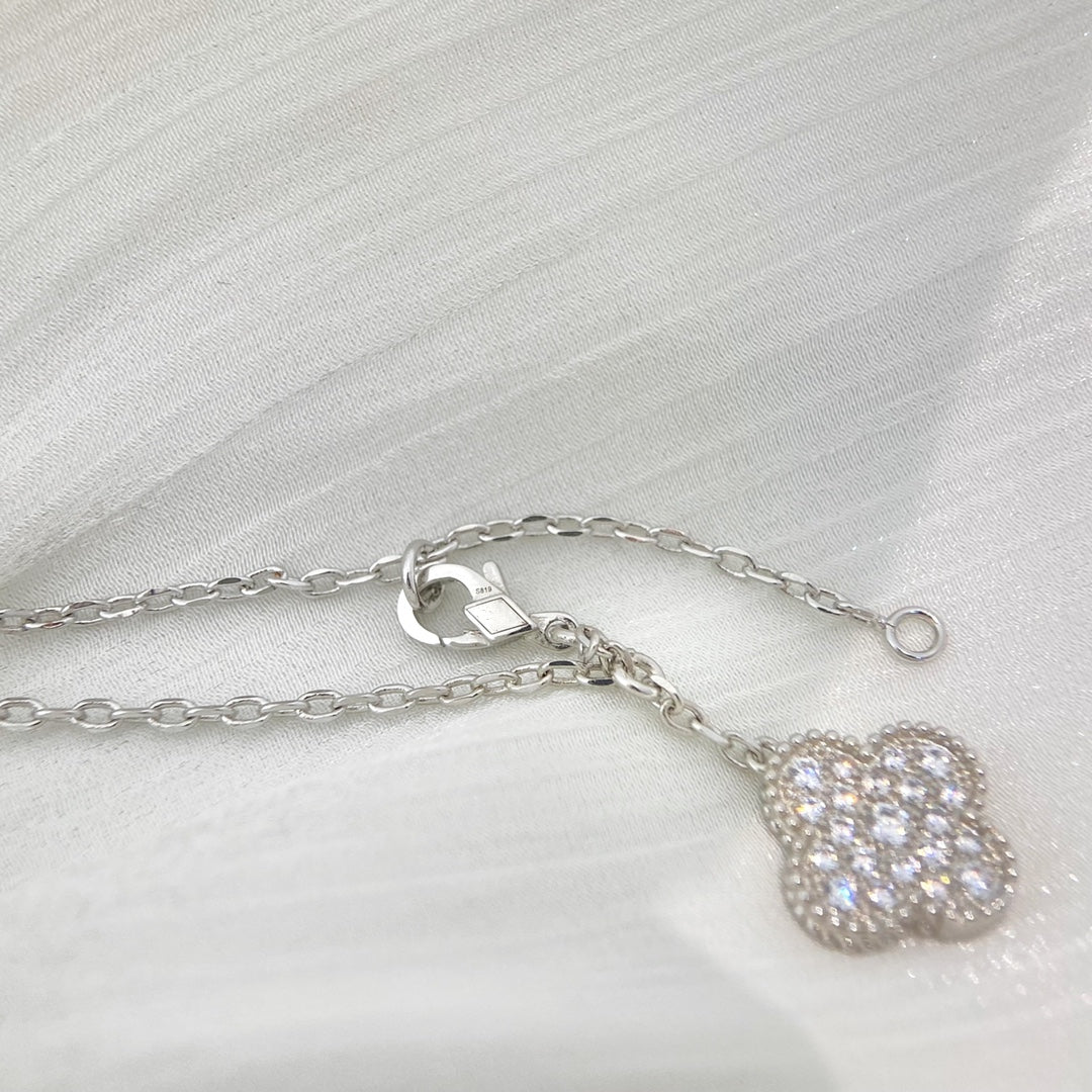 [Echo ]CLOVER 5 MOTIFS SILVER DIAMONDS NECKLACE