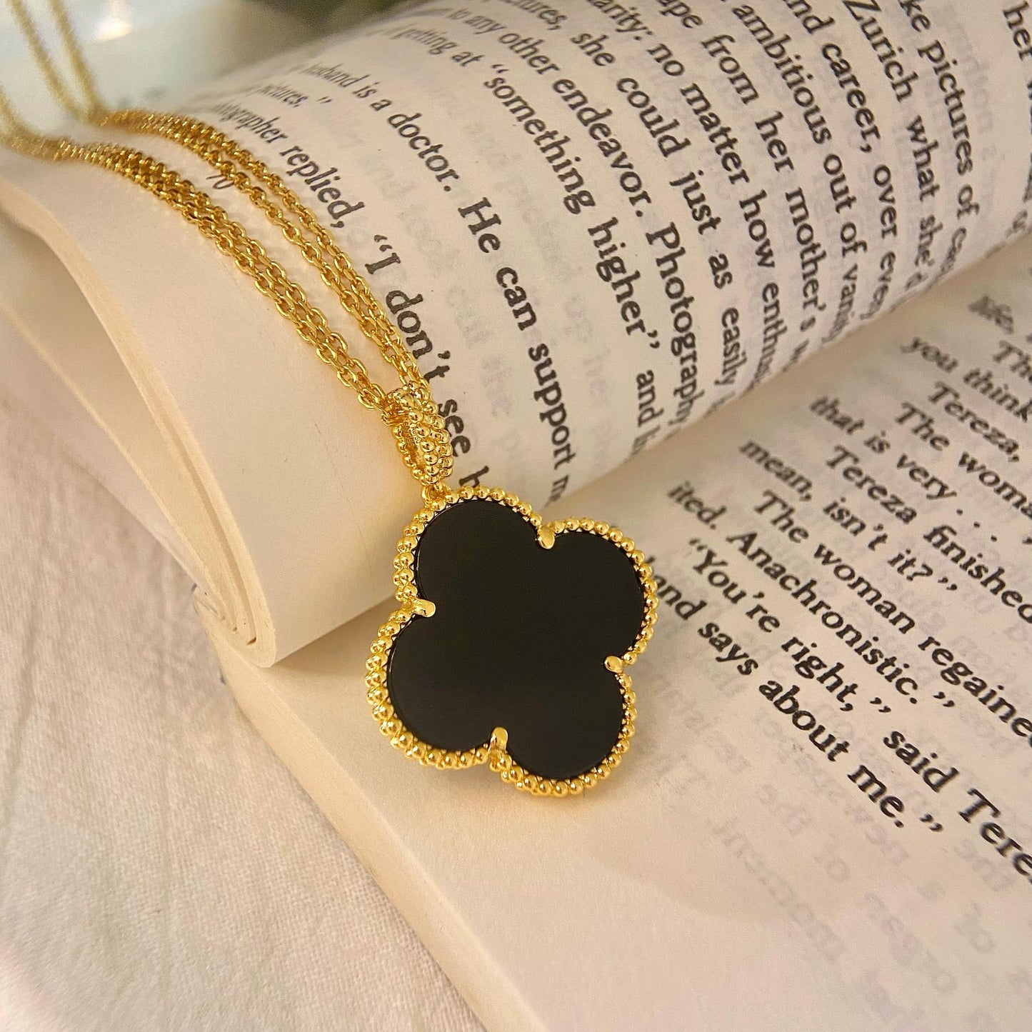 [Echo ]CLOVER 25MM NECKLACE GOLD ONYX