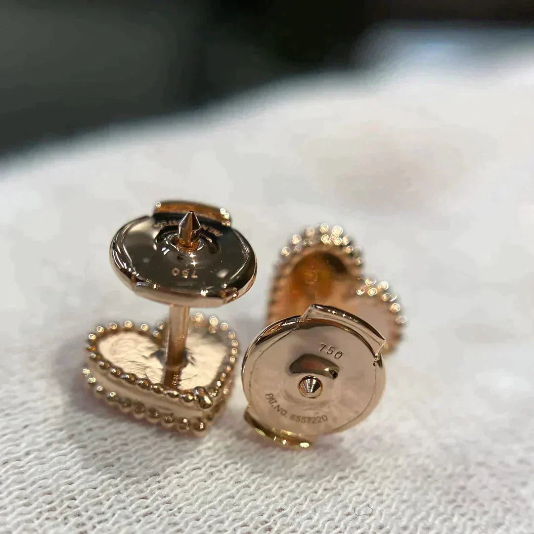[Echo ]HEART CARNELIAN STUD EARRINGS