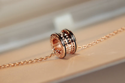 [Echo]ZERO 1 ROCK ANHÄNGER ROSA GOLD SCHWARZ HALSKETTE