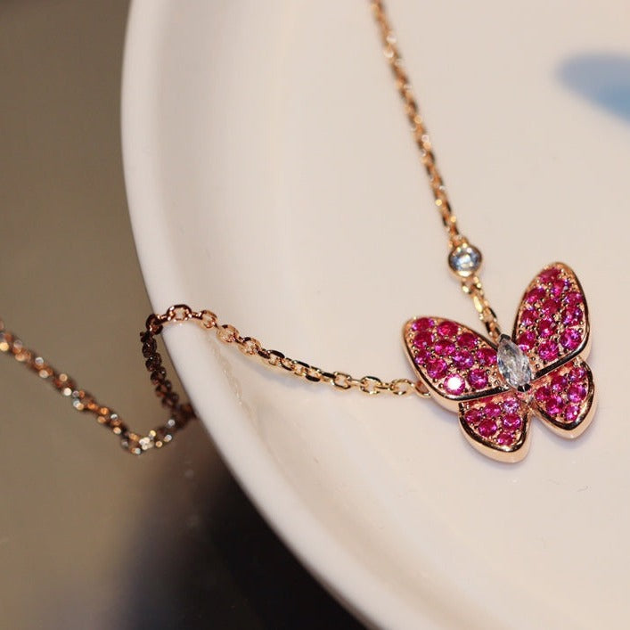 [Echo ]BUTTERFLY RED DIAMOND ROSE GOLD NECKLACE