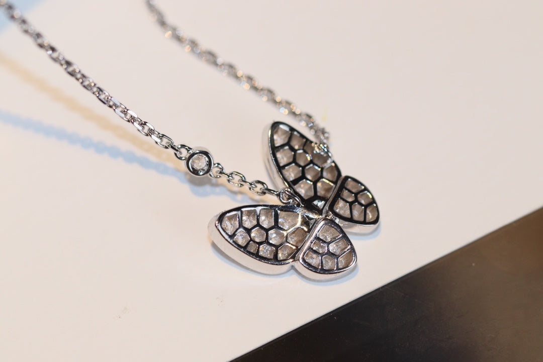 [Echo ]BUTTERFLY DIAMOND NECKLACE