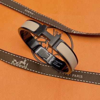 [Echo ]H BRACELET 12MM BLACK BEIGE CERAMIC