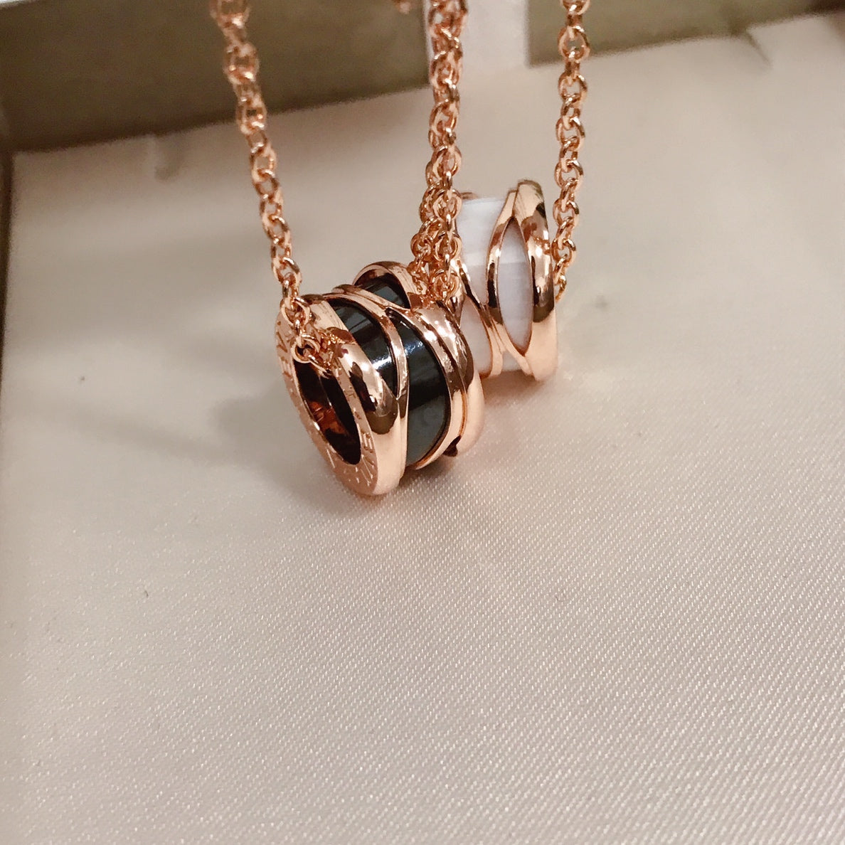 [Echo ]ZERO 1 VIERBAND ROSA GOLD KERAMIK
