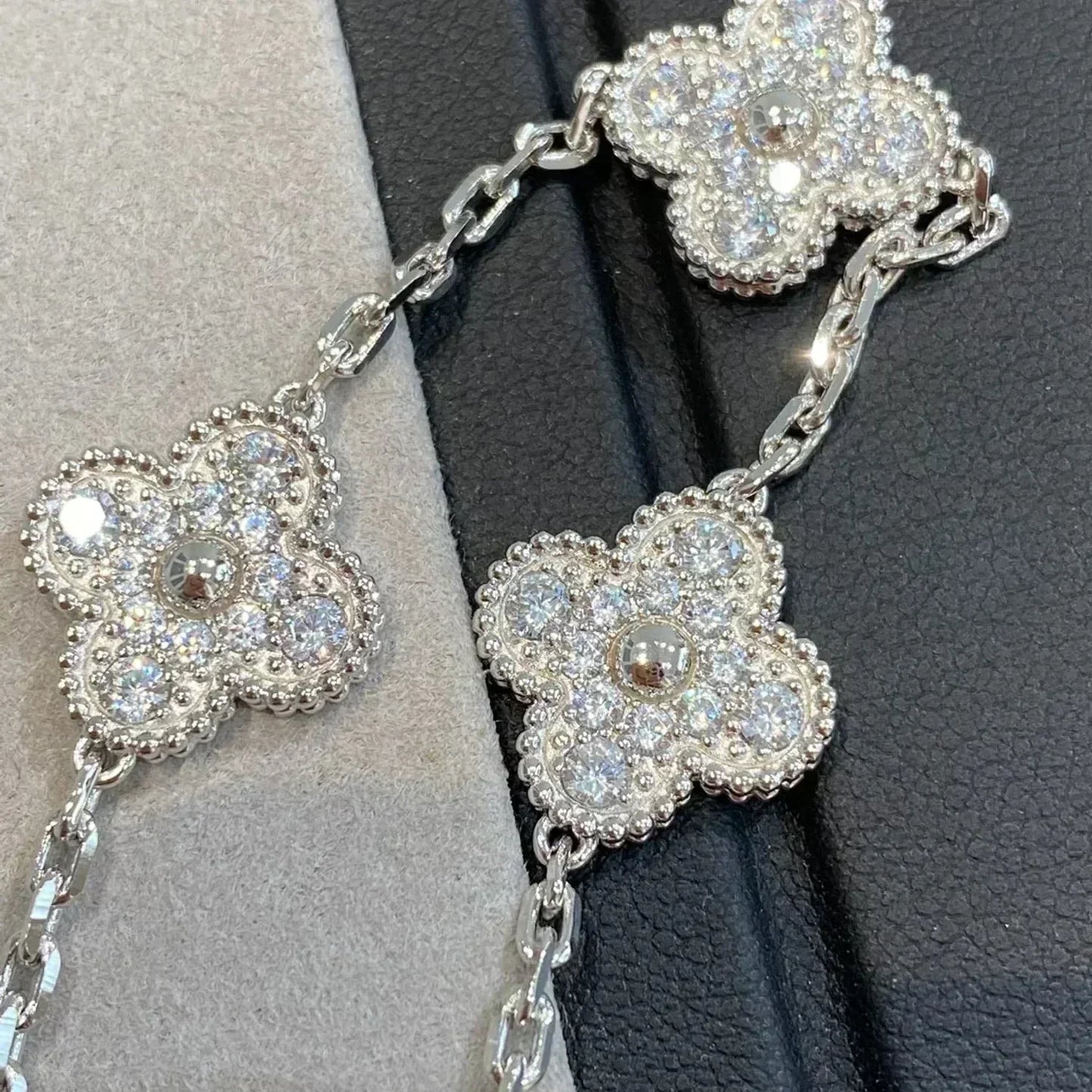 [Echo]CLOVER 5 MOTIFS  DIAMOND BRACELET SILVER