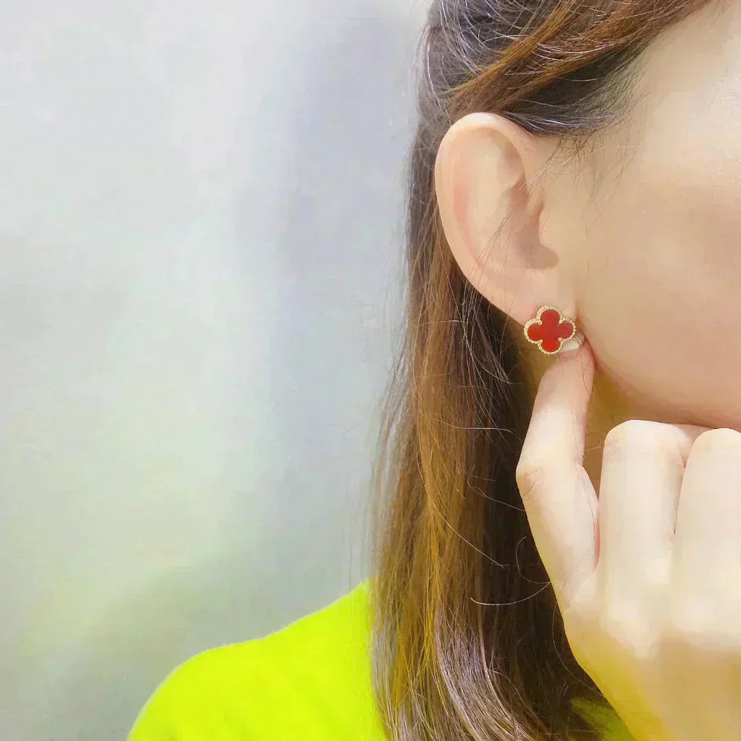 [Echo ]CLOVER MEDIUM 1 MOTIFS CARNELIAN  EARRINGS