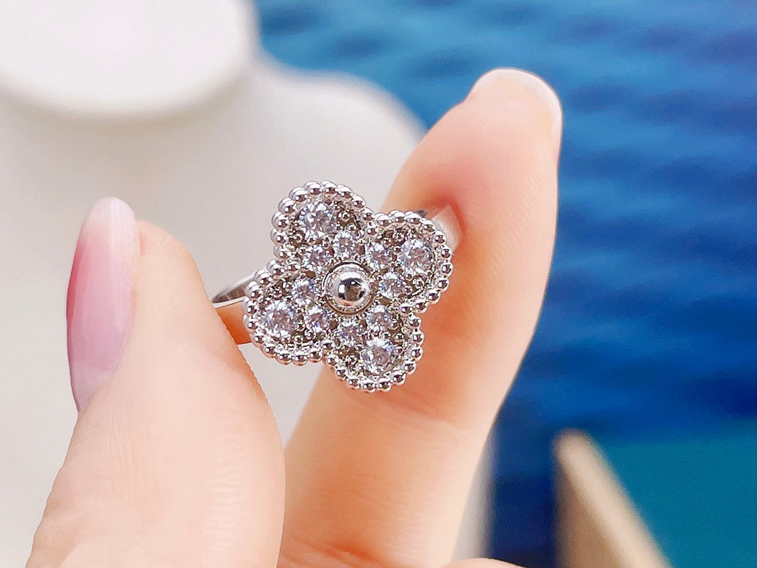 [Echo ]CLOVER DIAMOND RING