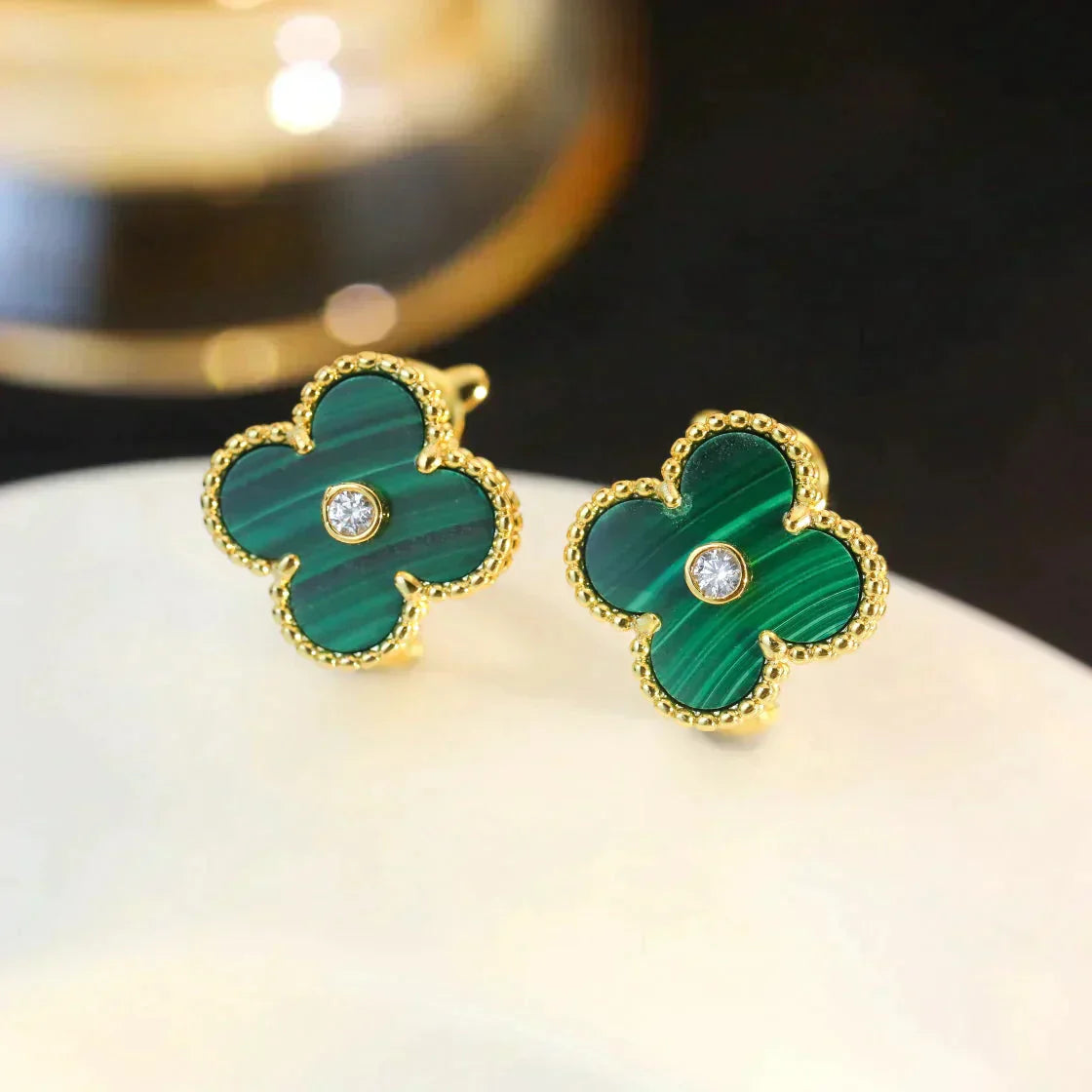 [Echo ]CLOVER MEDIUM 1 MOTIFS MALACHITE DIAMOND EARRINGS