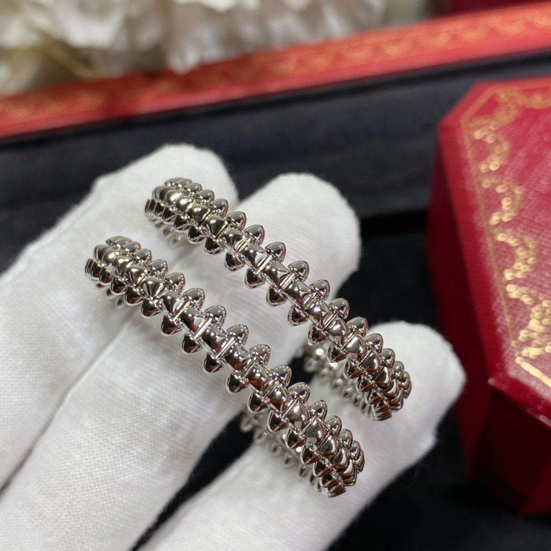 [Echo ]CLASH LARGE HOOP EARRINGS