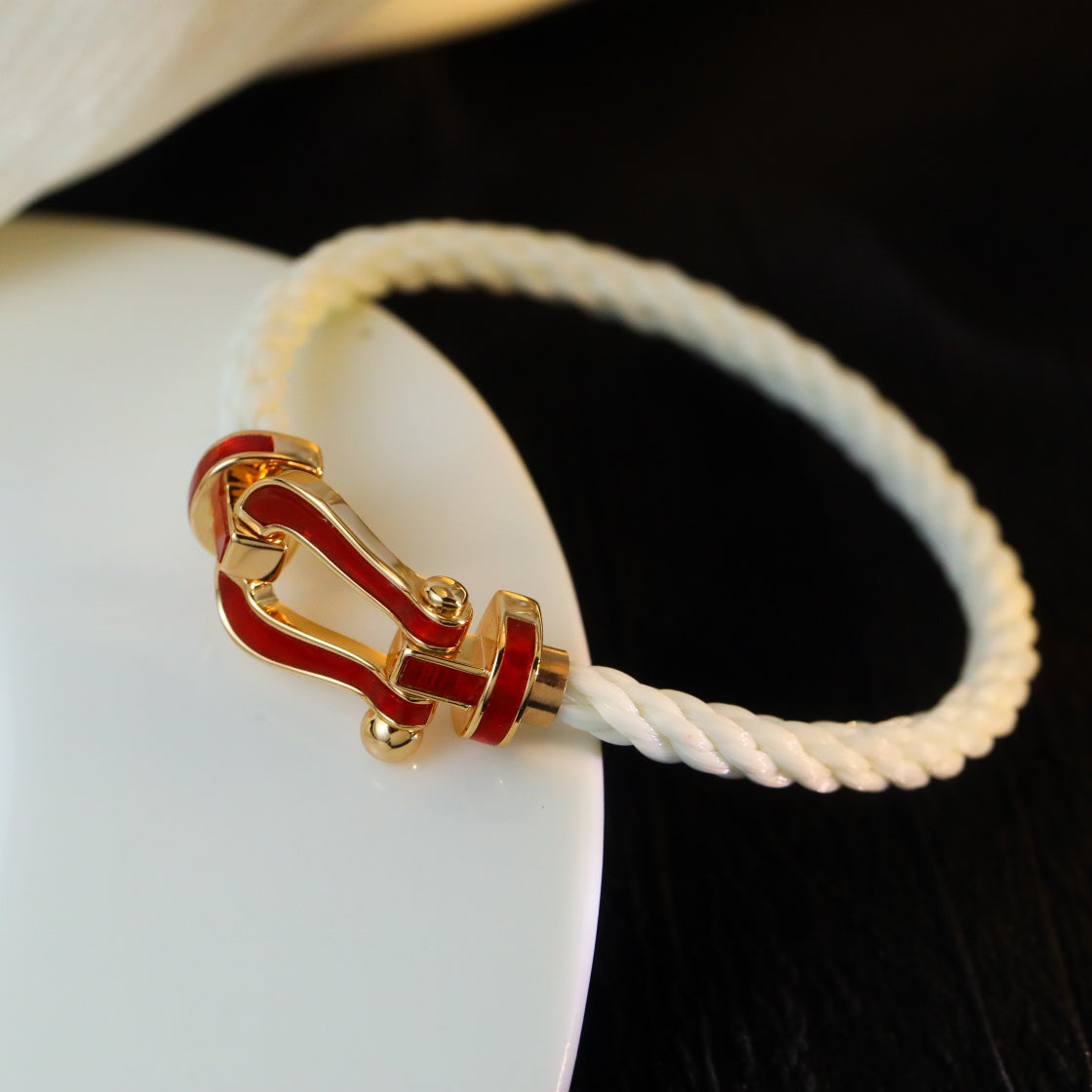 [Echo ]FORCE 10 WHITE TEXTILE DIAMOND PAVED