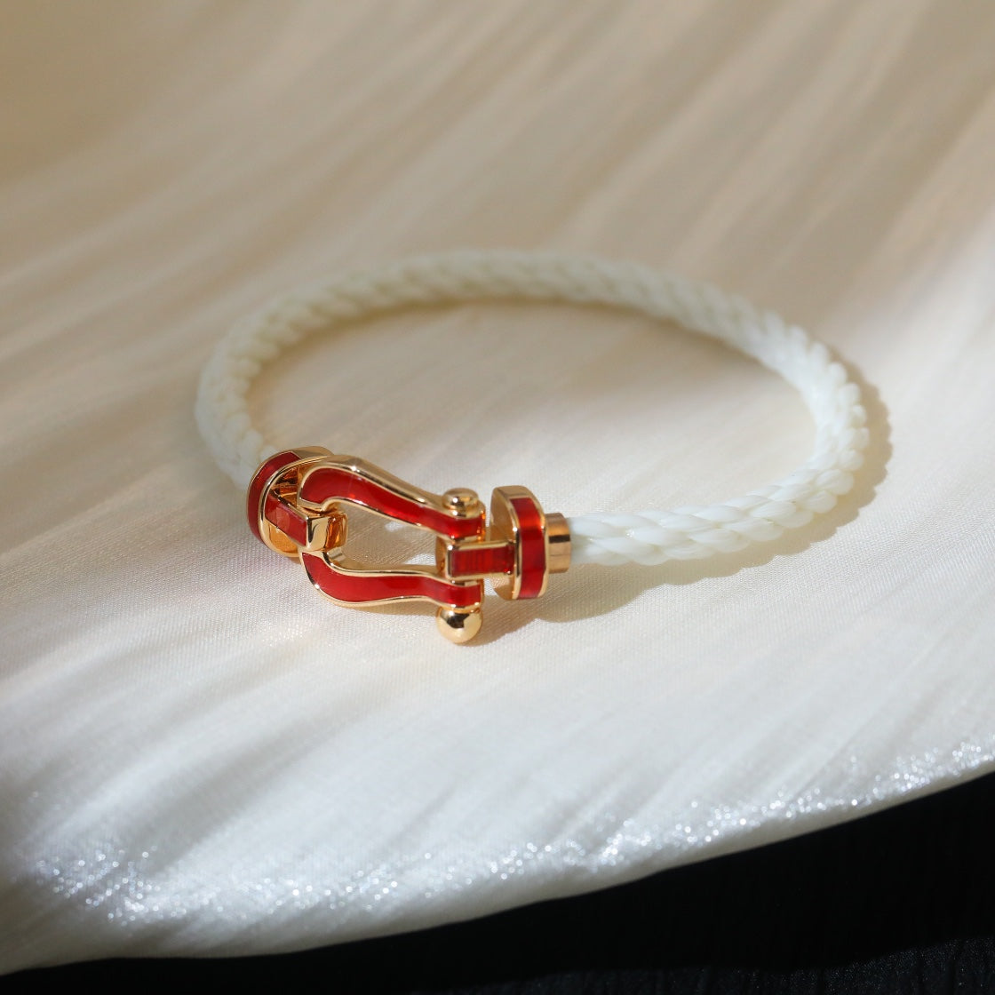 [Echo ]FORCE 10 WHITE TEXTILE DIAMOND PAVED