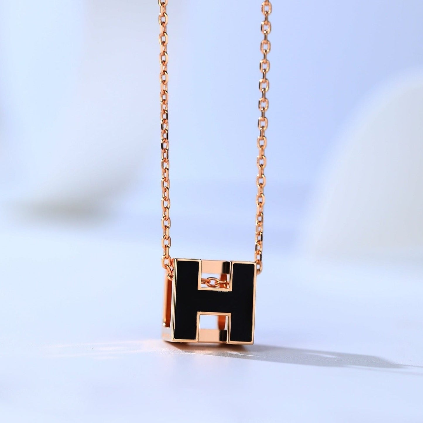 [Echo ]H CAGE PINK GOLD NECKLACE