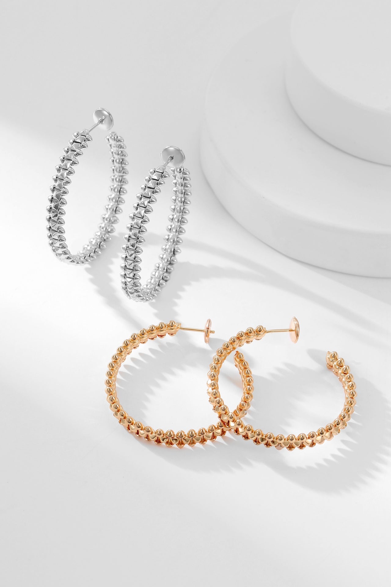 [Echo ]CLASH HOOP EARRINGS