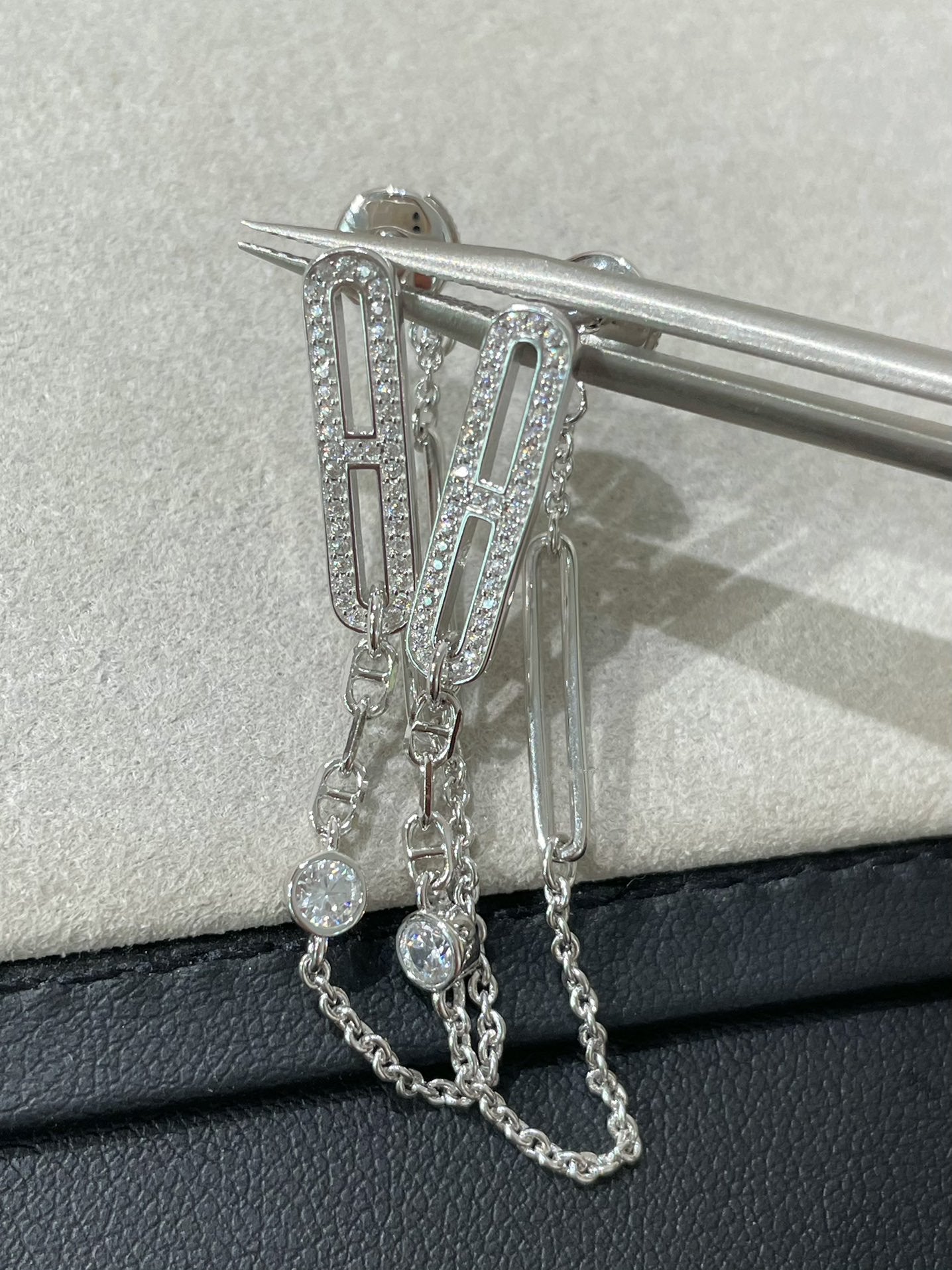 [Echo ]CHAINE CHAOS DIAMOND DROP EARRINGS