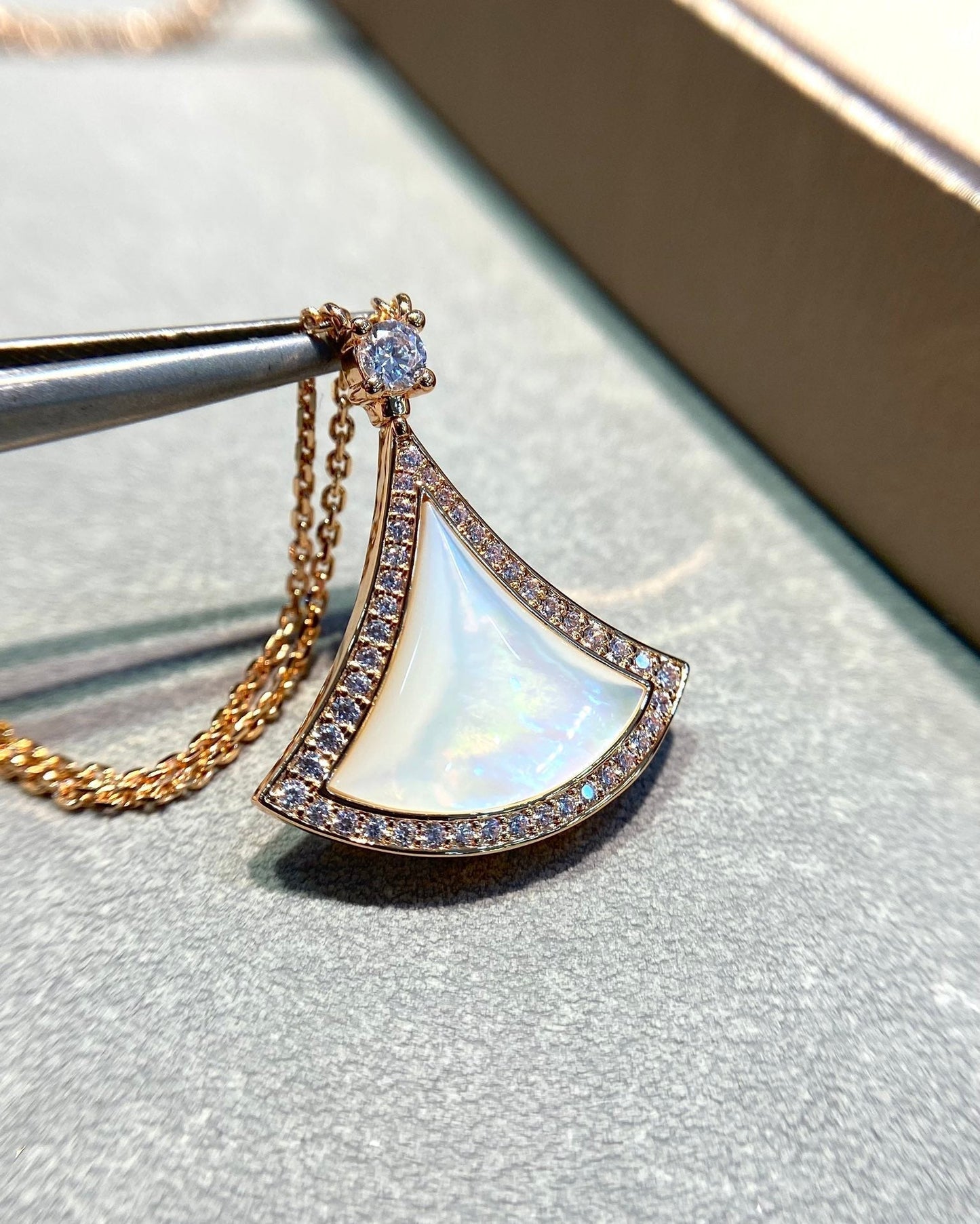 [Echo ]DREAM MOP DIAMOND PAVED PINK GOLD NECKLACE