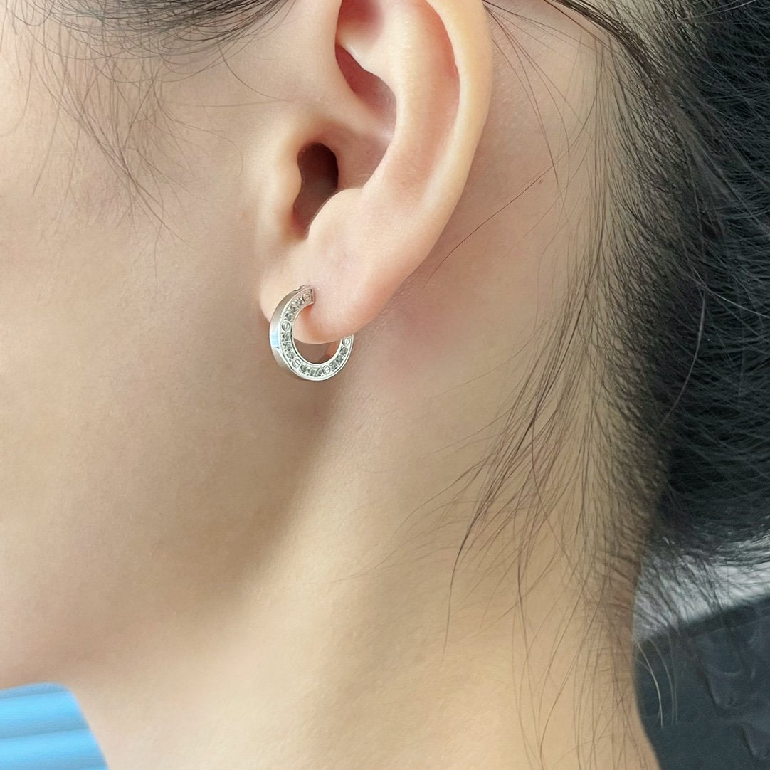 [Echo ]LOVE DIAMOND EARRINGS