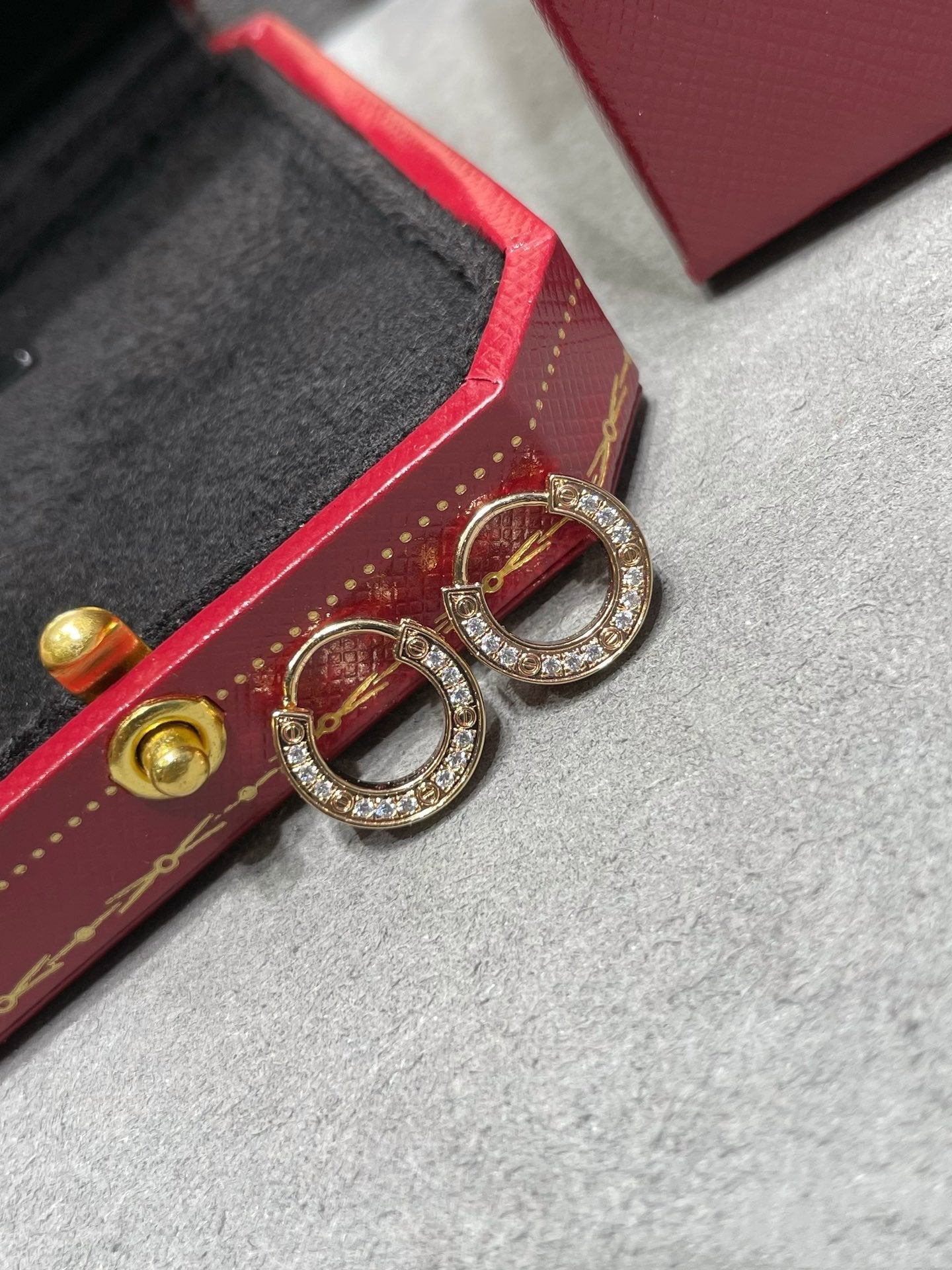 [Echo ]LOVE DIAMOND EARRINGS