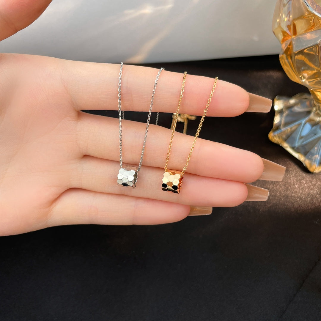 [Echo ]BEE MINI NECKLACE