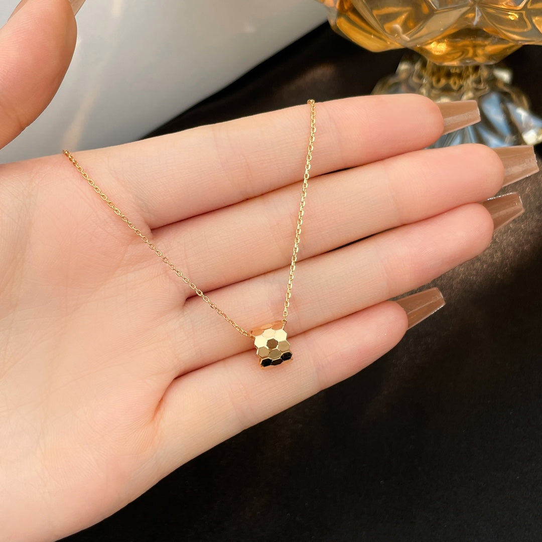 [Echo ]BEE MINI NECKLACE