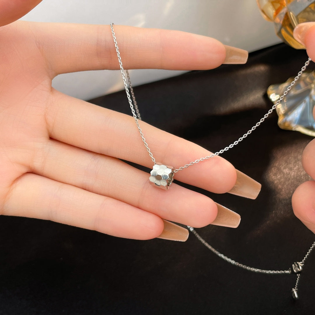 [Echo ]BEE MINI NECKLACE