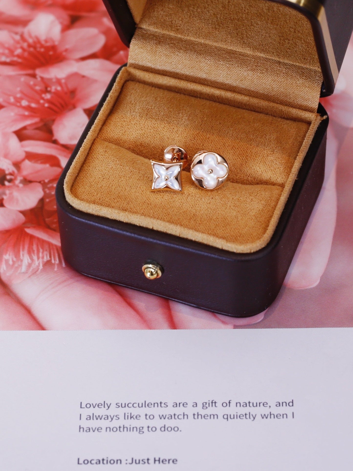 [Echo ]STAR AND SUN PINK GOLD MOP STUD EARRINGS