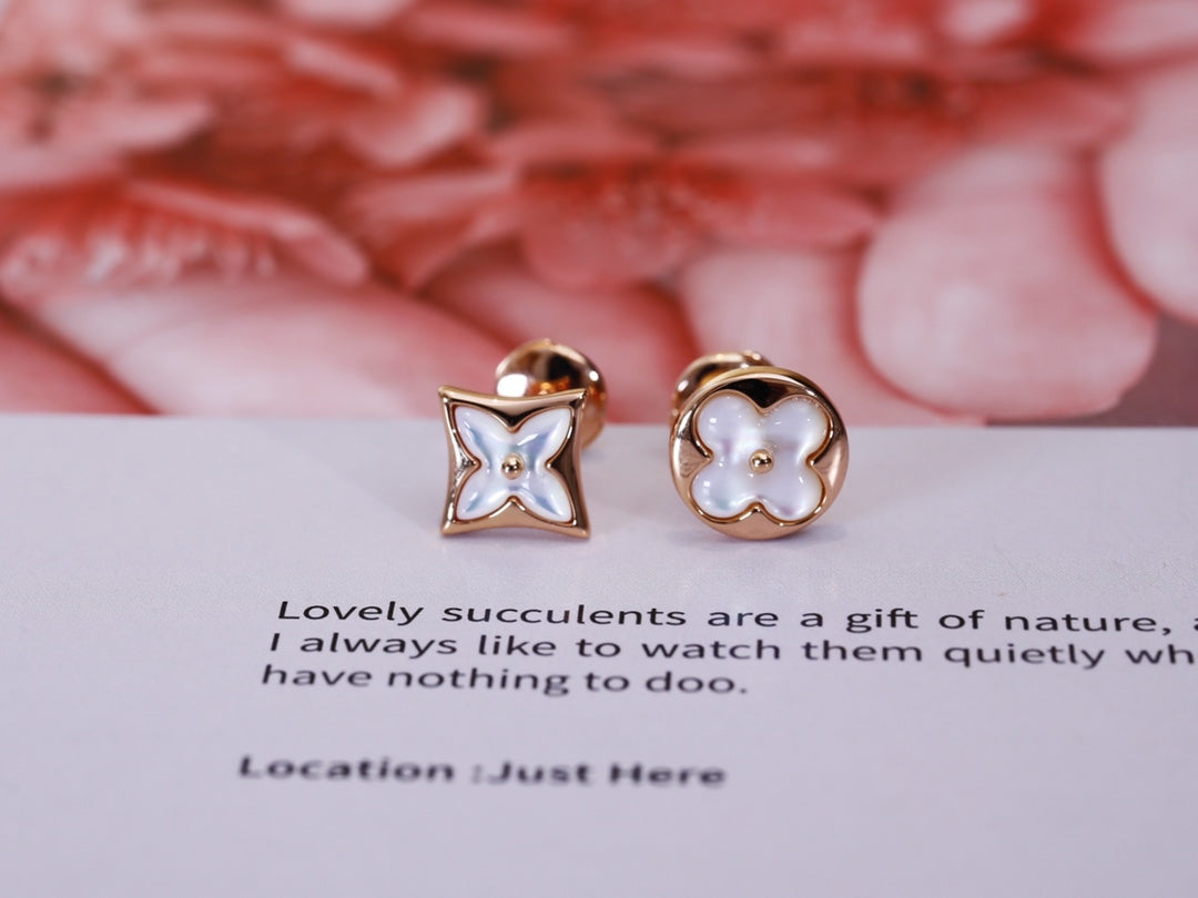 [Echo ]STAR AND SUN PINK GOLD MOP STUD EARRINGS