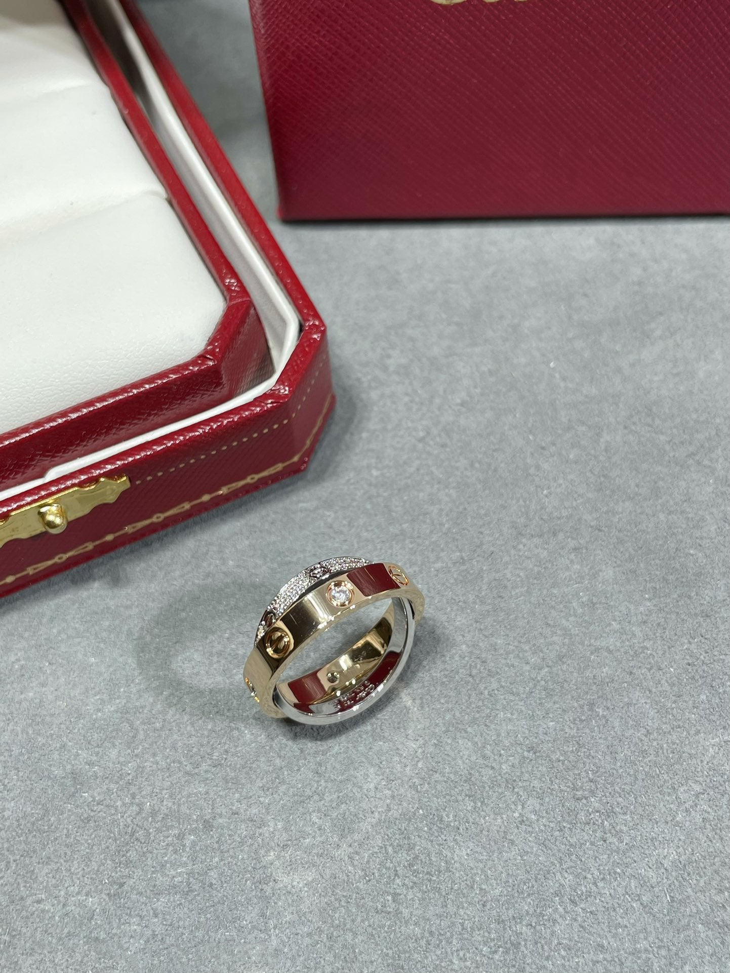 [Echo ]LOVE PINK GOLD SILVER DIAMOND DOUBLE RING