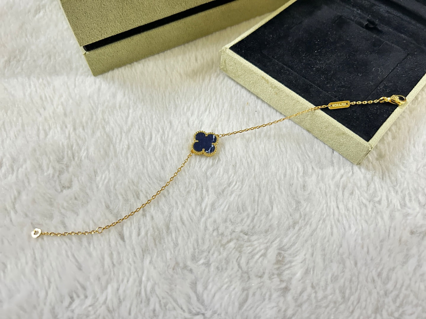 [Echo ]CLOVER 1 MOTIF PIETERSITE BRACELET