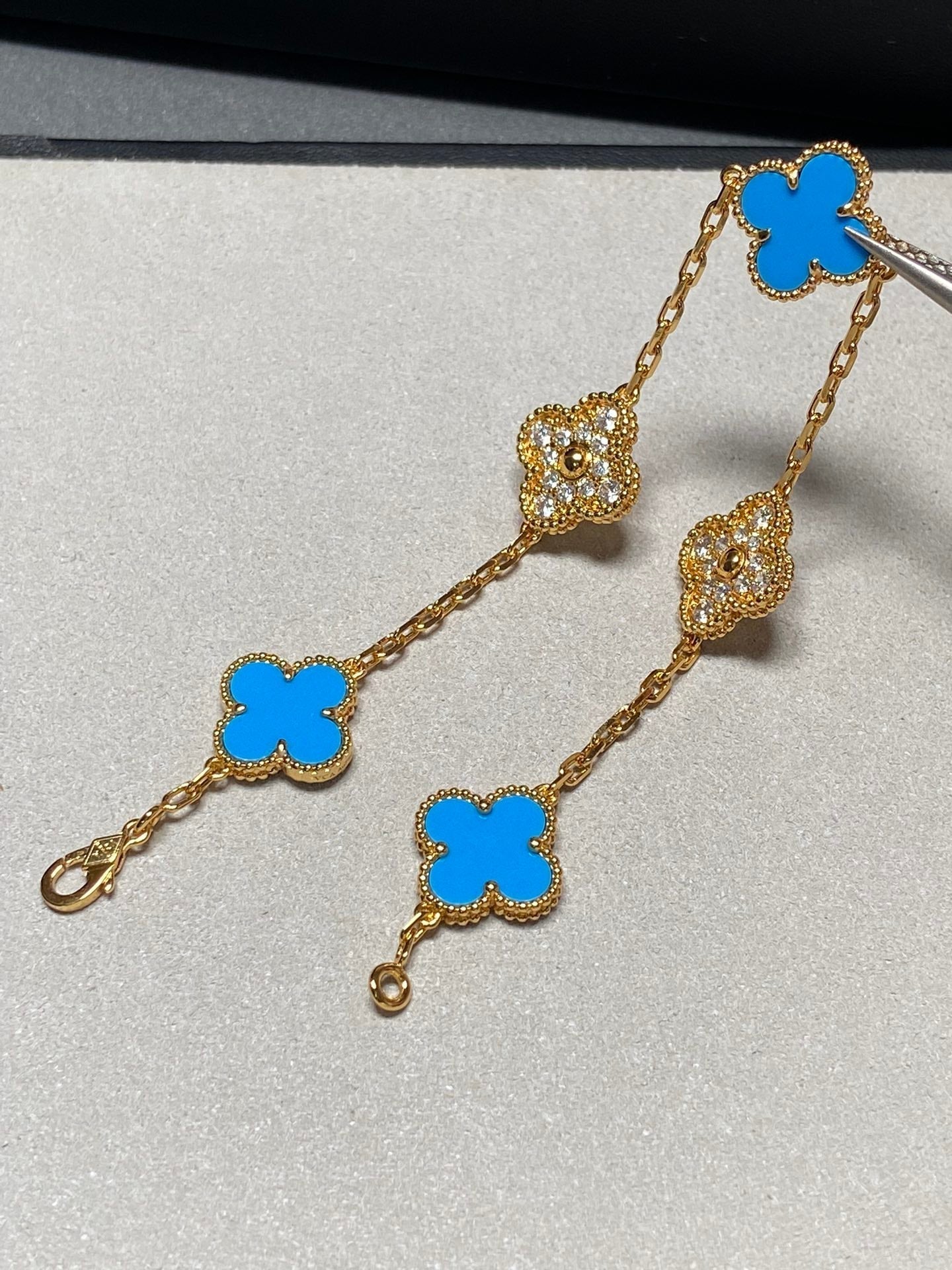 [Echo]CLOVER 5 MOTIF BLUE CHALCEDONY DIAMOND GOLD BRACELET