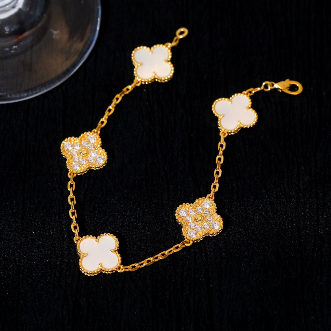 [Echo]CLOVER BRACELET 5 MOTIF WHITE MOP DIAMOND