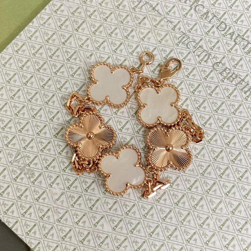 [ECHO ]CLOVER WHITE PEARL MOP 5 MOTIF BRACELET COLLECTION