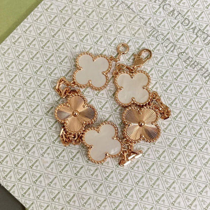 [ECHO ]CLOVER WHITE PEARL MOP 5 MOTIF BRACELET COLLECTION