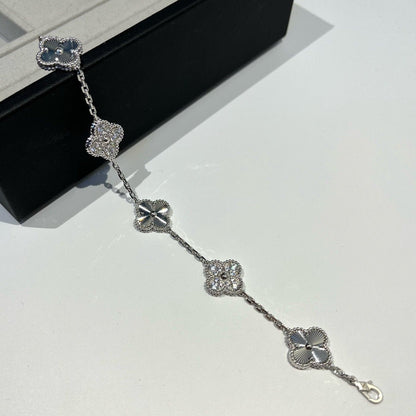 [Echo]CLOVER 5 MOTIF SILVER DIAMOND BRACELET