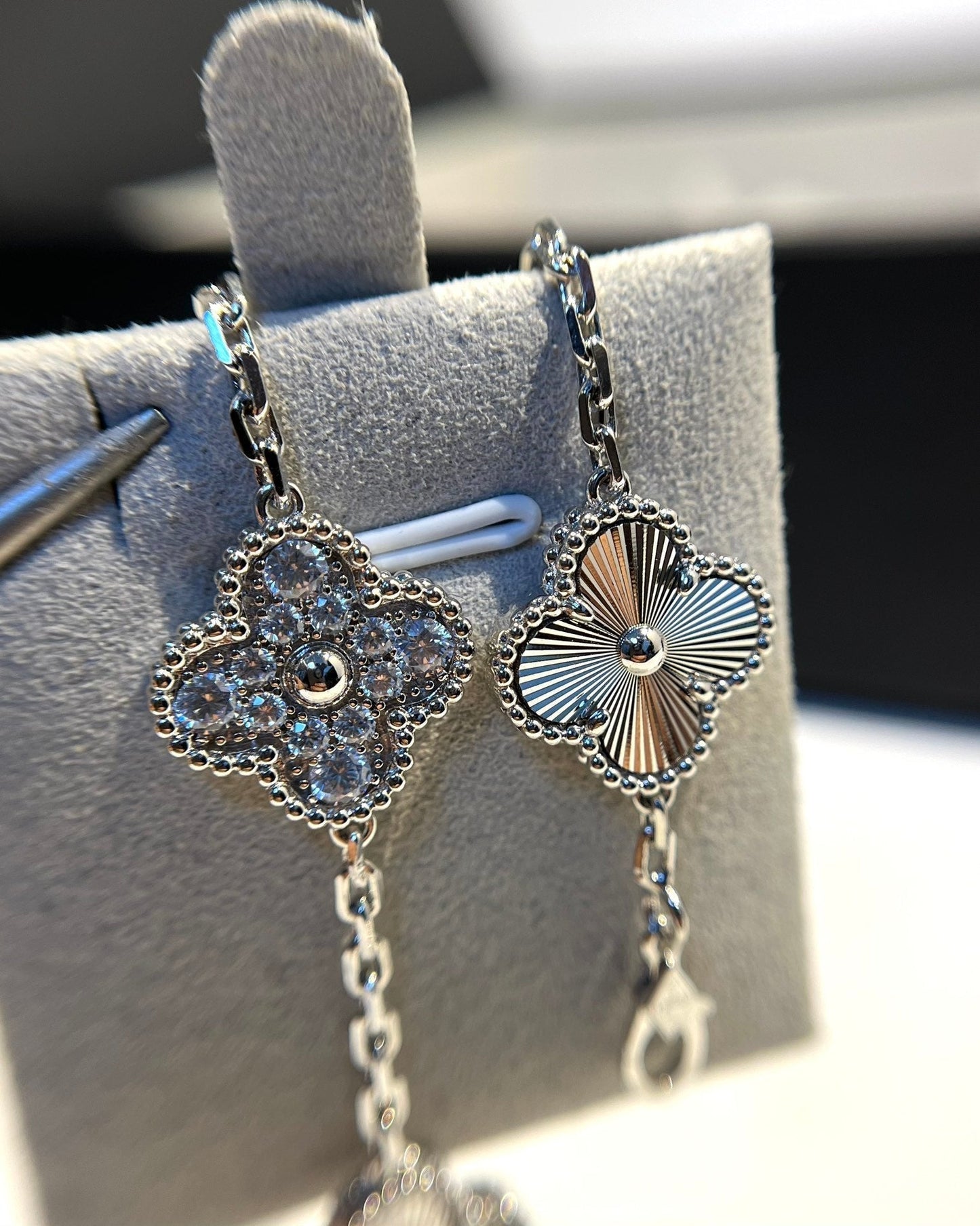 [Echo]CLOVER 5 MOTIF SILVER DIAMOND BRACELET