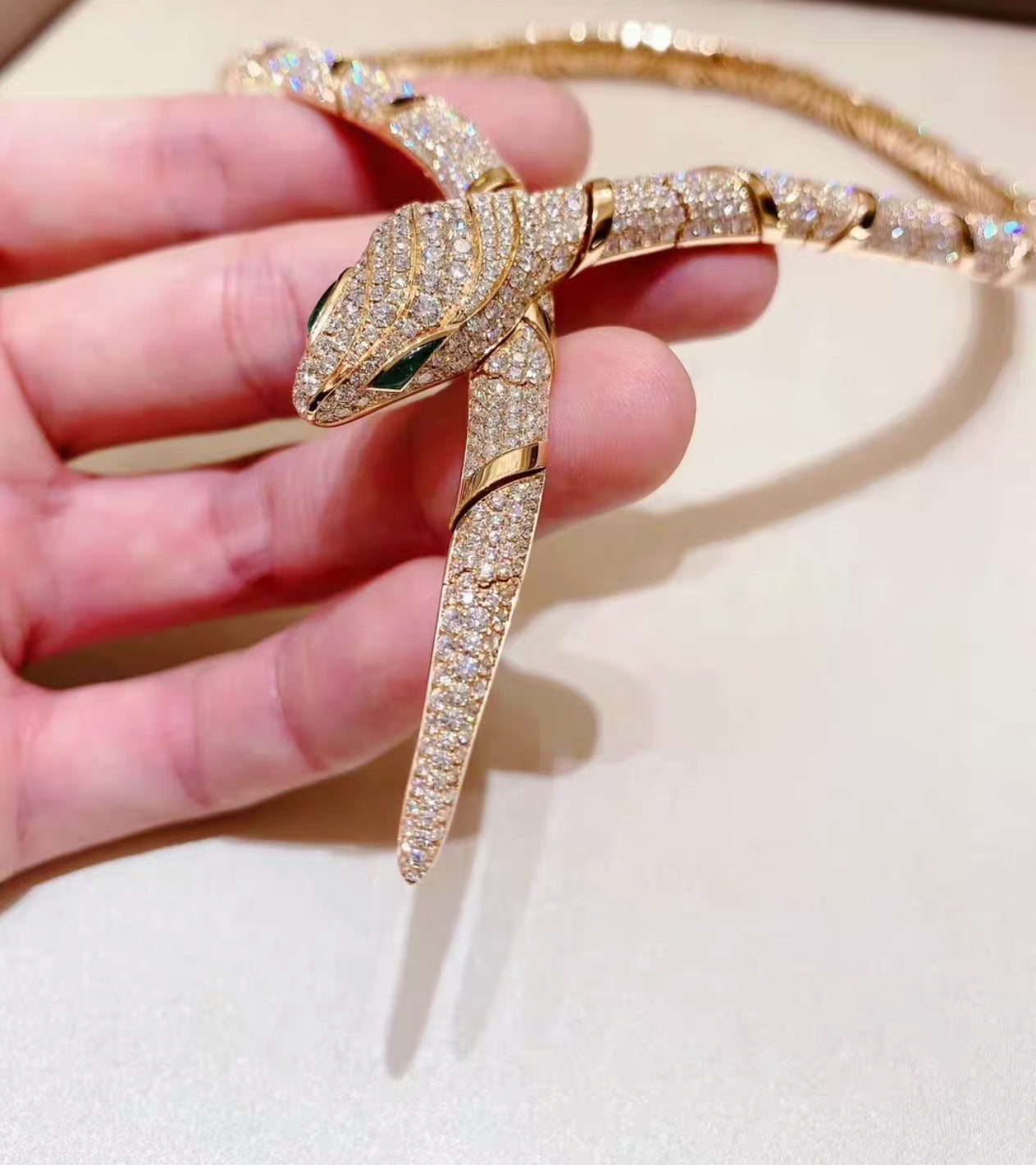 [ECHO]HAUTE COUTURE GOLD SERPENTI NECKLACE