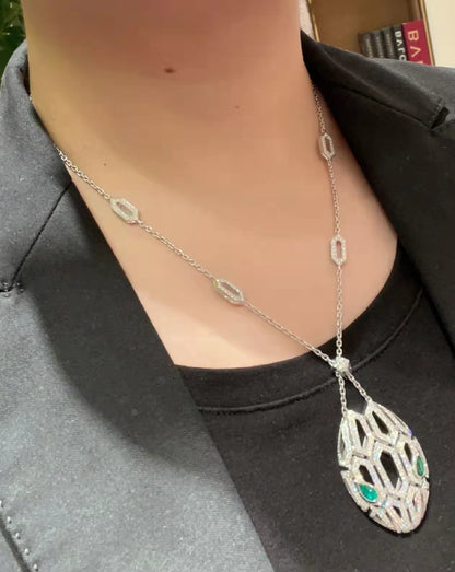 [Echo ]EMERALD SNAKE HEAD NECKLACE