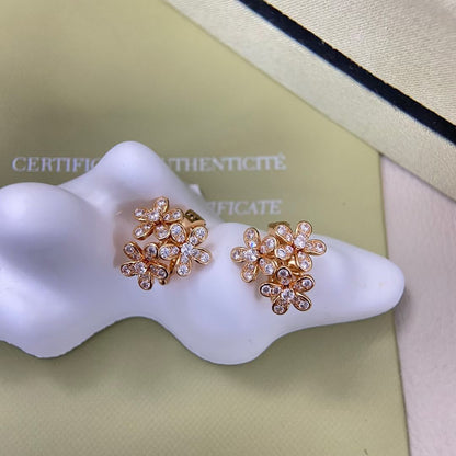 [ECHO ]THE FLOWERS ARE ALL STUDDED WITH STUD EARRINGS