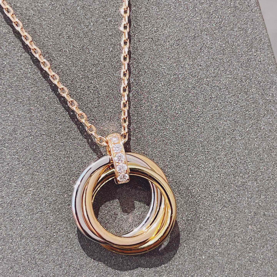 [Echo]TRINITY HALSKETTE GOLD DIAMANTEN
