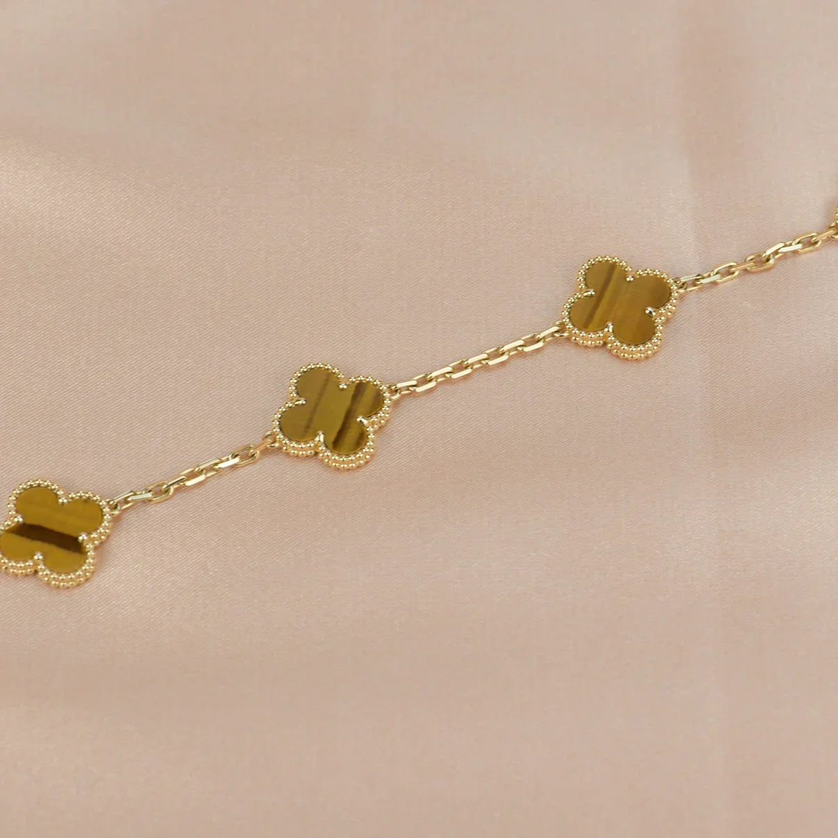[ECHO ] CLOVER 5 MOTIFS TIGER EYE BRACELET COLLECTION