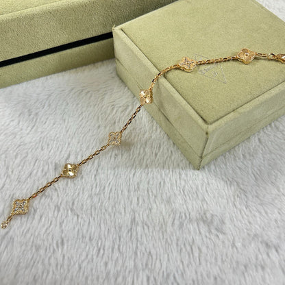 [Echo]CLOVER 6 MOTIF DIAMOND LASER BRACELET